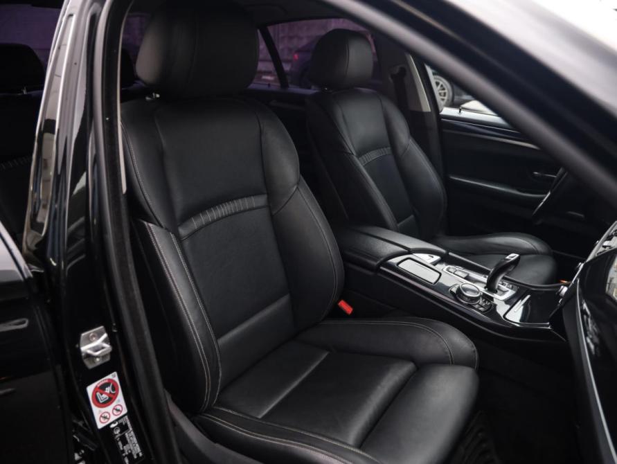 BMW 5 серии VI (F10/F11/F07) Рестайлинг Санкт-Петербург  - изображение 25
