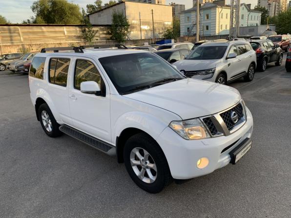 Nissan Pathfinder III Рестайлинг с пробегом 2013 года, цена 1 299 000 рублей, 263674 км, внедорожник, Автокод Объявления