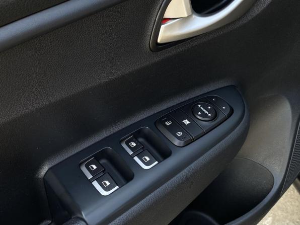 Kia Rio IV с пробегом 2020 года, цена 1 399 000 рублей, 156870 км, седан, Автокод Объявления