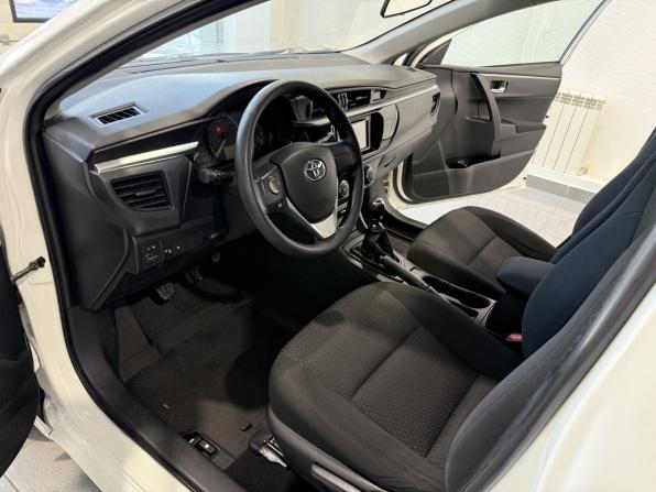 Toyota Corolla XI (E160 E170 E180) с пробегом 2014 года, цена 1 200 000 рублей, 149000 км, седан, Автокод Объявления