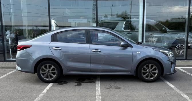 Kia Rio IV Рестайлинг с пробегом 2021 года, цена 1 730 000 рублей, 60250 км, седан, Автокод Объявления