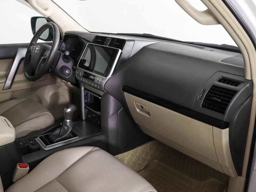 Toyota Land Cruiser Prado 150 Series Рестайлинг 3 Химки  - изображение 10