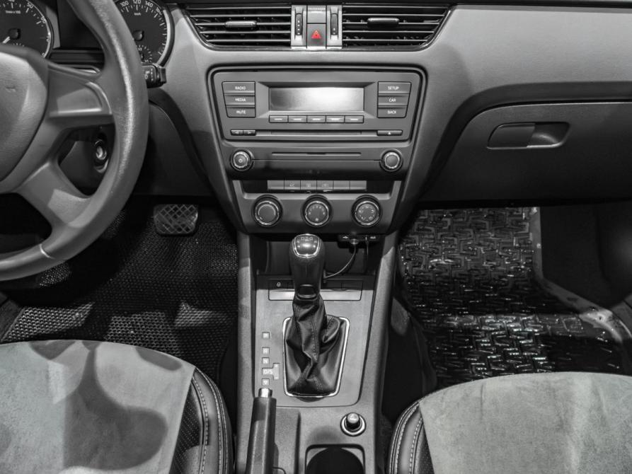 Skoda Octavia III (A7) Екатеринбург  - изображение 17