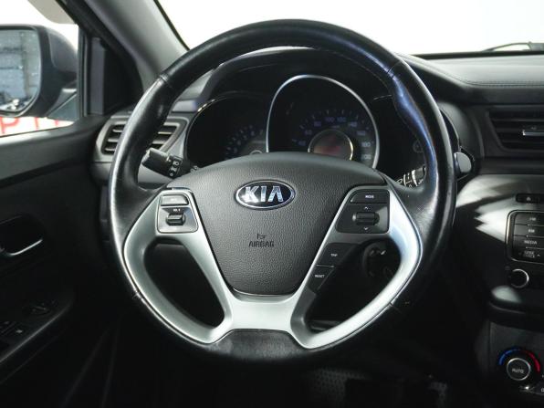 Kia Rio III Рестайлинг с пробегом 2015 года, цена 1 148 000 рублей, 111803 км, хэтчбек, Автокод Объявления