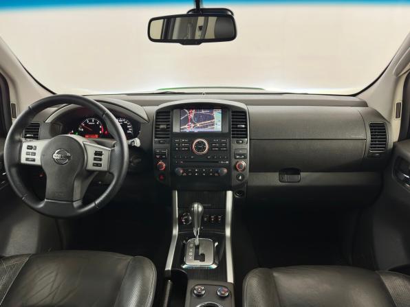 Nissan Pathfinder III Рестайлинг с пробегом 2012 года, цена 1 530 000 рублей, 259270 км, внедорожник, Автокод Объявления