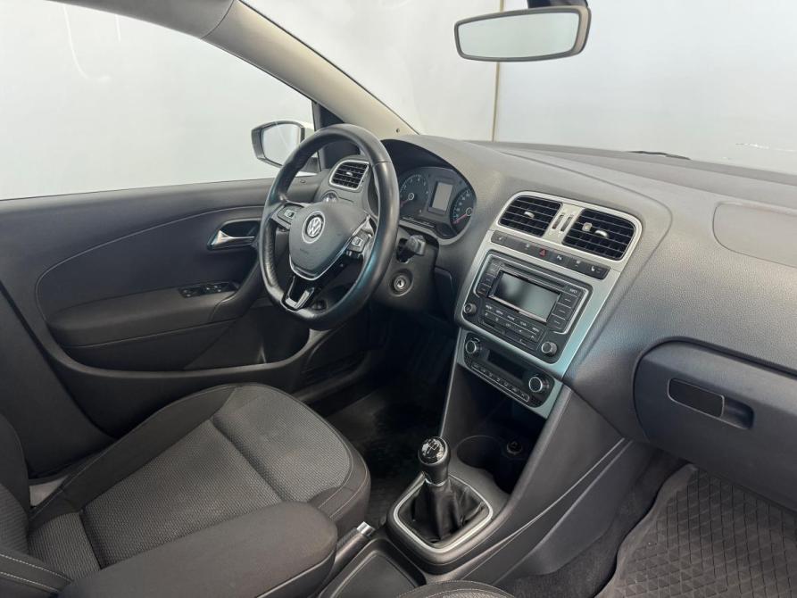 Volkswagen Polo V Рестайлинг Красноярск  - изображение 4