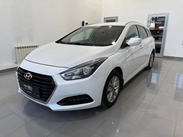 Hyundai i40 I Рестайлинг с пробегом 2016 года, цена 1 300 000 рублей, 128396 км, универсал, Автокод Объявления
