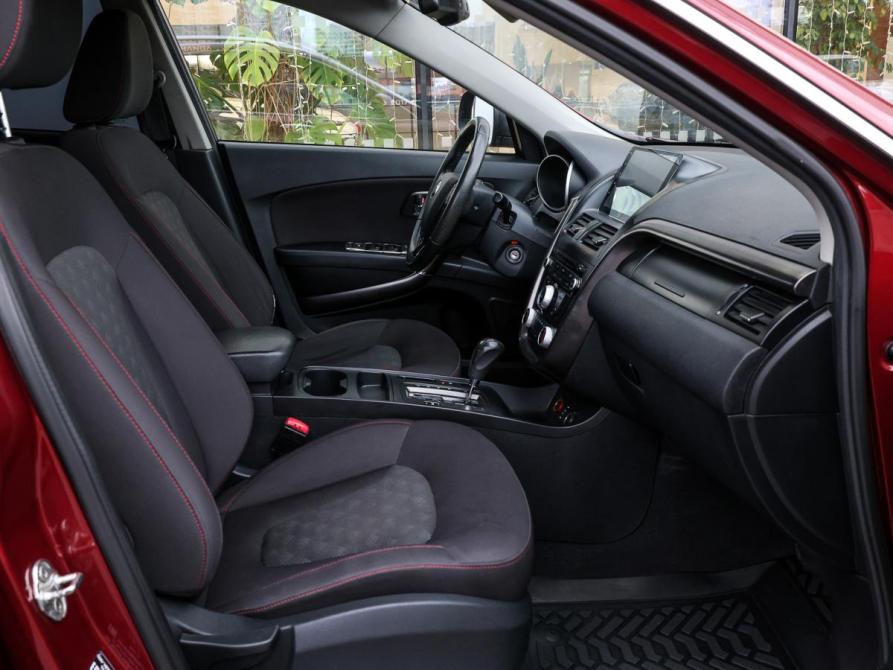 FAW Besturn X80 I Москва  - изображение 10
