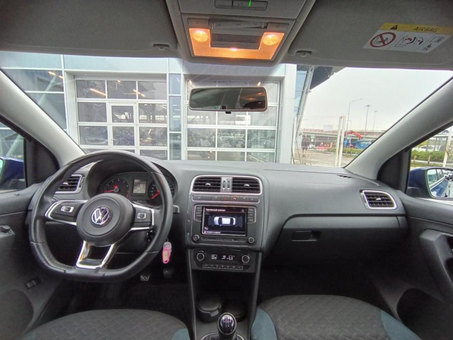 Volkswagen Polo V Рестайлинг Санкт-Петербург  - изображение 12