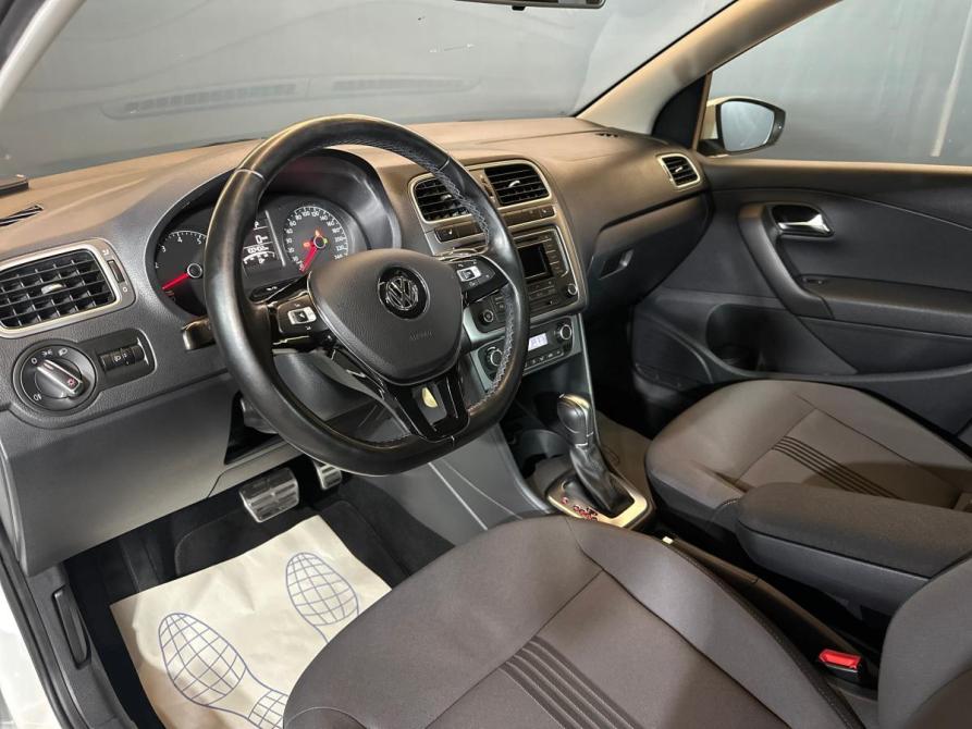 Volkswagen Polo V Рестайлинг Уфа  - изображение 8
