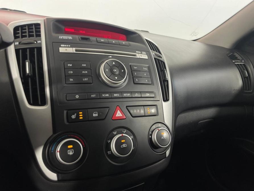 Kia Ceed I Рестайлинг Воронеж  - изображение 16