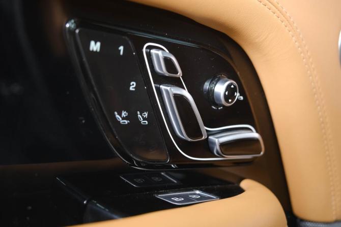 Land Rover Range Rover IV Рестайлинг с пробегом 2021 года, цена 10 149 000 рублей, 113000 км, внедорожник, Автокод Объявления