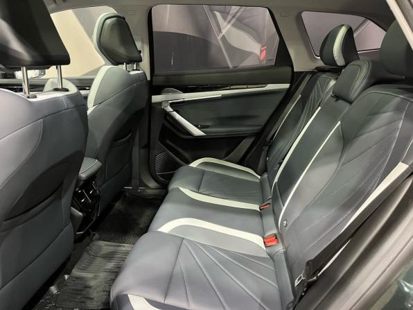 Geely Atlas II с пробегом 2024 года, цена 2 575 000 рублей, 19736 км, внедорожник, Автокод Объявления