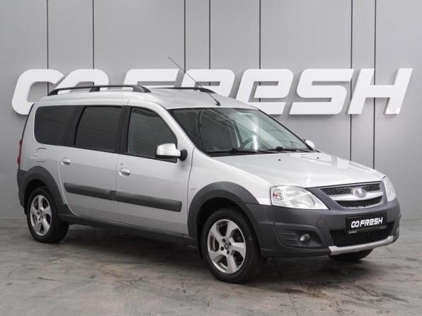 Lada (ВАЗ) Largus I с пробегом 2018 года, цена 749 000 рублей, 218234 км, универсал, Автокод Объявления