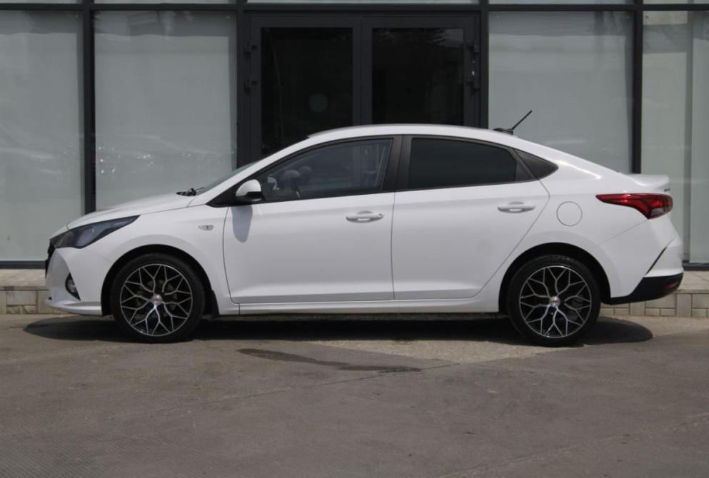 Hyundai Solaris II Рестайлинг Саратов  - изображение 8