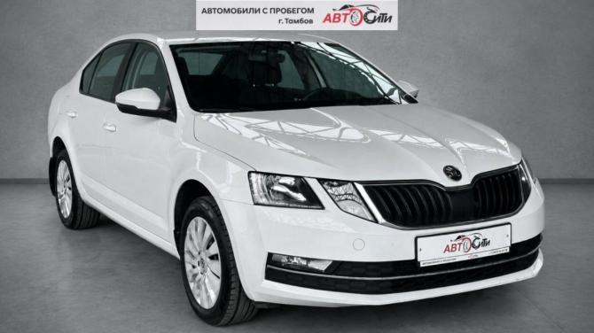 Skoda Octavia III (A7) Рестайлинг с пробегом 2019 года, цена 1 870 000 рублей, 68900 км, лифтбек, Автокод Объявления