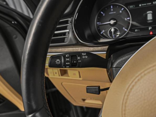 Kia Mohave I Рестайлинг 2 с пробегом 2019 года, цена 4 515 000 рублей, 116863 км, внедорожник, Автокод Объявления