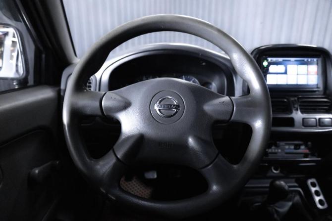 Nissan NP300 с пробегом 2009 года, цена 699 000 рублей, 349162 км, пикап, Автокод Объявления