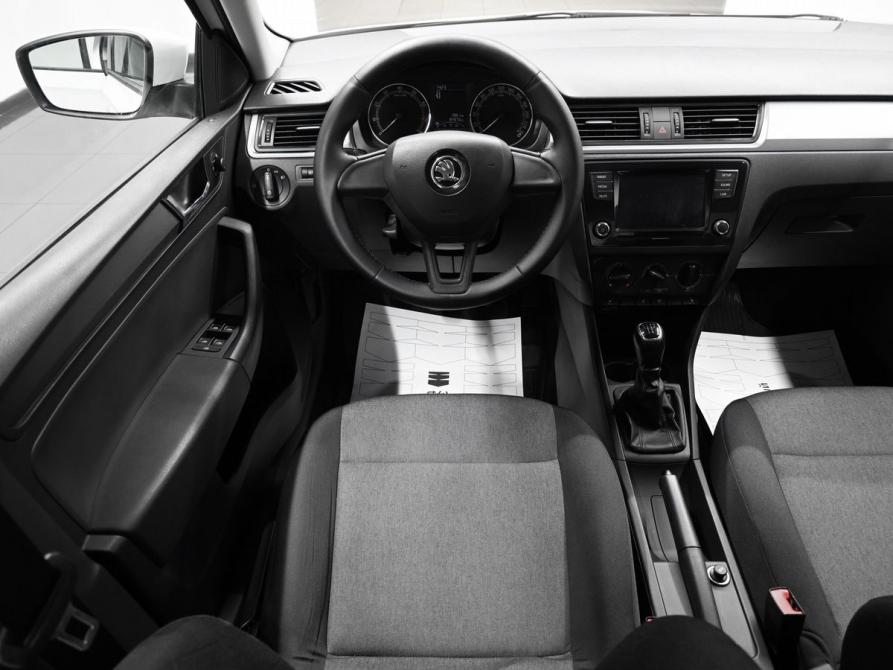 Skoda Rapid I Рестайлинг Тверь  - изображение 11