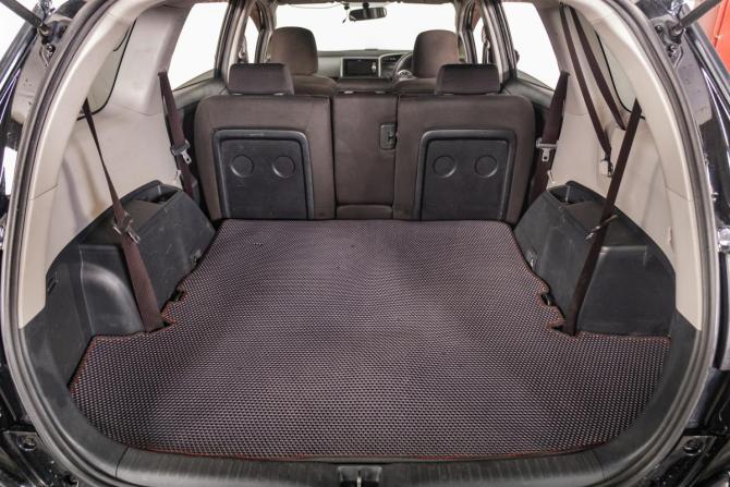 Toyota Wish II Рестайлинг с пробегом 2015 года, цена 1 729 000 рублей, 150000 км, минивэн, Автокод Объявления