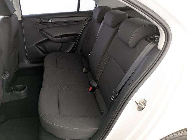 Skoda Rapid II с пробегом 2022 года, цена 1 600 000 рублей, 93487 км, лифтбек, Автокод Объявления
