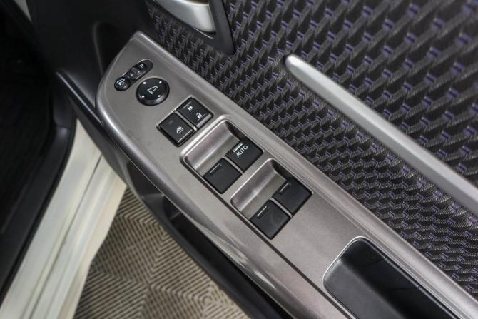 Honda Stepwgn V с пробегом 2015 года, цена 2 249 000 рублей, 126000 км, минивэн, Автокод Объявления