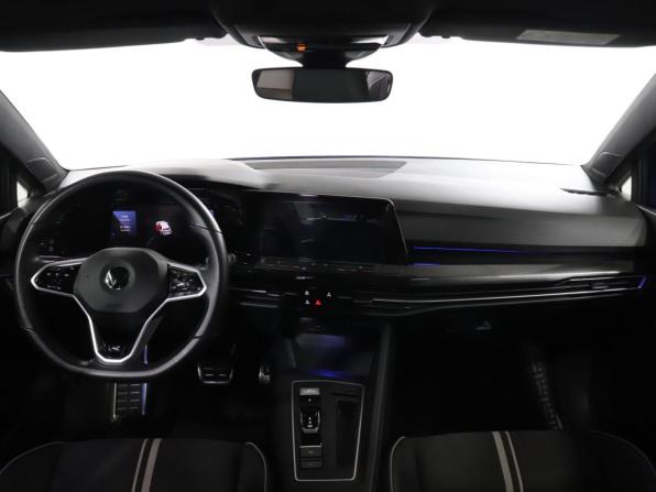 Volkswagen Golf VIII с пробегом 2021 года, цена 3 050 000 рублей, 45933 км, хэтчбек, Автокод Объявления