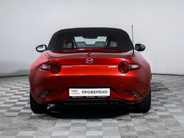 Mazda MX-5 IV (ND) с пробегом 2017 года, цена 2 600 000 рублей, 98041 км, родстер, Автокод Объявления