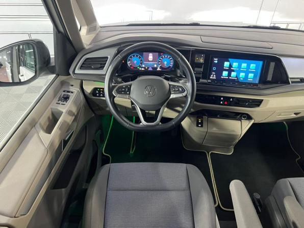 Volkswagen Multivan T7 с пробегом 2022 года, цена 6 700 000 рублей, 83889 км, минивэн, Автокод Объявления