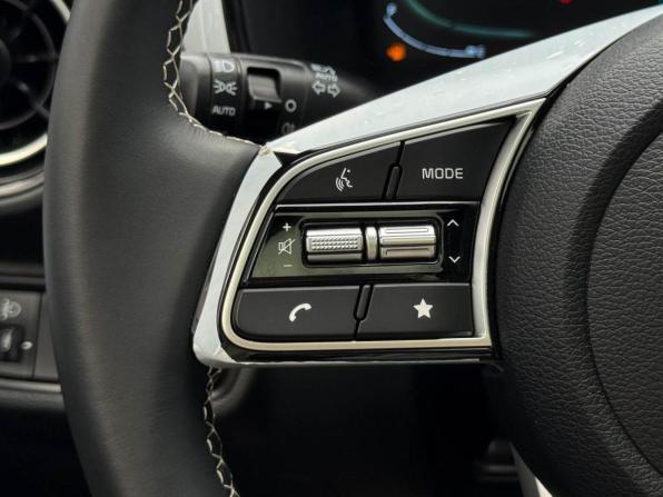 Kia K3 II (China Market) Рестайлинг с пробегом 2025 года, цена 2 880 000 рублей, 44 км, седан, Автокод Объявления