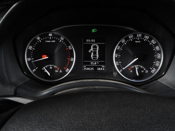 Skoda Octavia II (A5) Рестайлинг с пробегом 2013 года, цена 730 000 рублей, 259525 км, лифтбек, Автокод Объявления