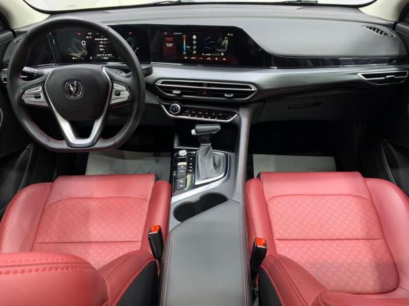 Changan Eado Plus с пробегом 2024 года, цена 1 680 000 рублей, 35449 км, седан, Автокод Объявления