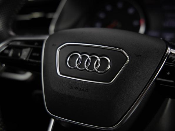 Audi A6 V (C8) с пробегом 2019 года, цена 3 349 000 рублей, 147455 км, седан, Автокод Объявления