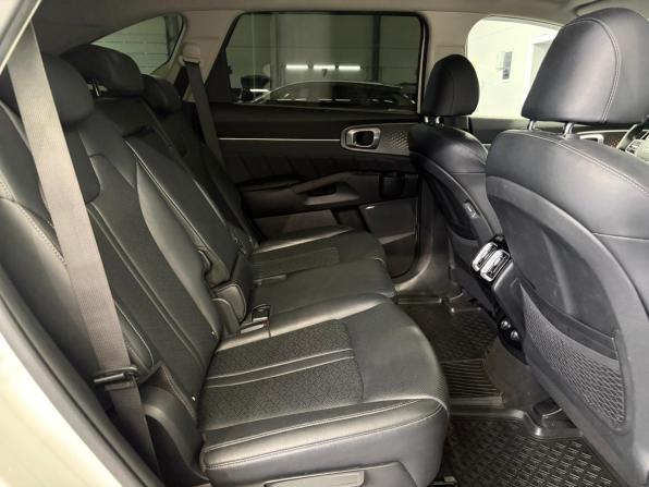 Kia Sorento IV с пробегом 2022 года, цена 4 297 000 рублей, 42853 км, внедорожник, Автокод Объявления