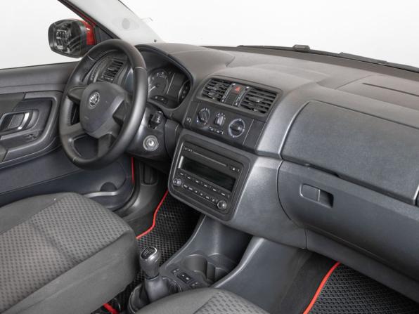 Skoda Fabia II Рестайлинг с пробегом 2013 года, цена 542 900 рублей, 159000 км, хэтчбек, Автокод Объявления