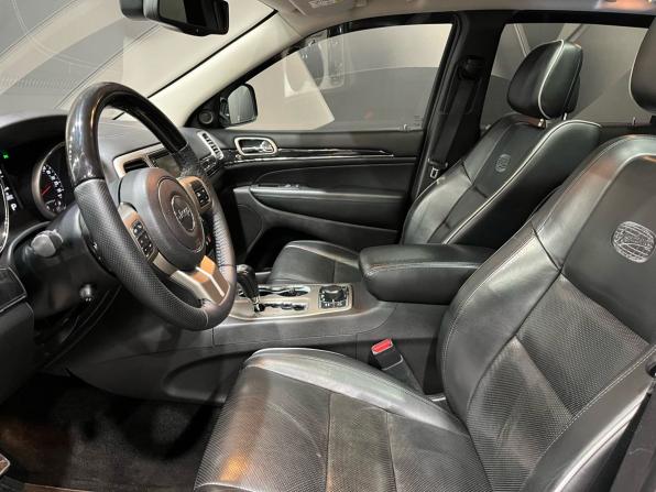Jeep Grand Cherokee IV (WK2) с пробегом 2012 года, цена 1 944 000 рублей, 175850 км, внедорожник, Автокод Объявления