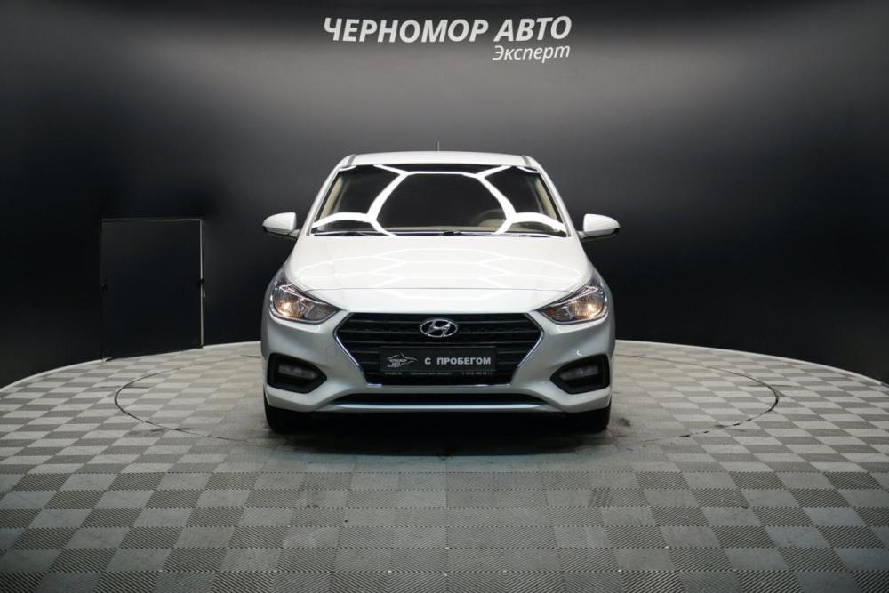 Hyundai Solaris II Крым  - изображение 8