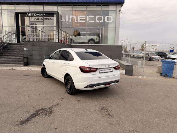 Lada (ВАЗ) Vesta I Рестайлинг (NG) с пробегом 2024 года, цена 1 350 000 рублей, 10459 км, седан, Автокод Объявления