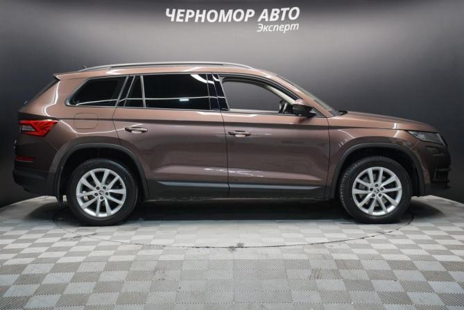 Skoda Kodiaq I с пробегом 2018 года, цена 2 570 000 рублей, 199700 км, внедорожник, Автокод Объявления