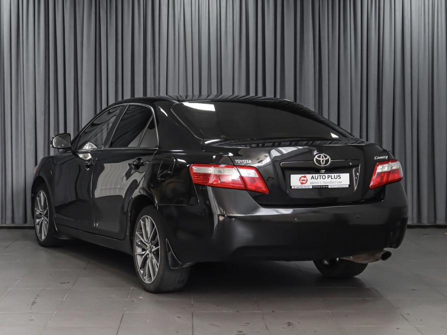 Toyota Camry VI (XV40) Рестайлинг Минеральные Воды  - изображение 2
