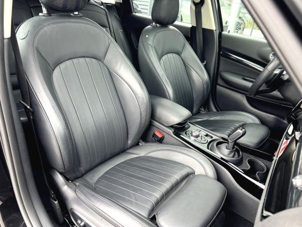 Mini Clubman II Рестайлинг с пробегом 2021 года, цена 3 240 000 рублей, 65277 км, универсал, Автокод Объявления