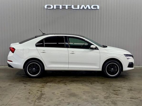Skoda Rapid II с пробегом 2020 года, цена 1 357 000 рублей, 160234 км, лифтбек, Автокод Объявления