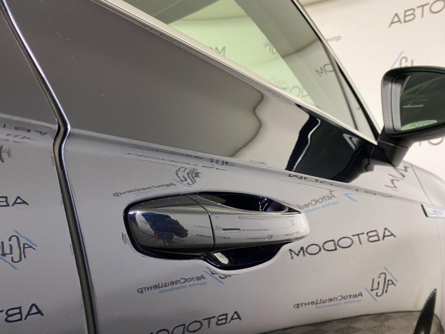 Volkswagen Touareg III Москва  - изображение 7