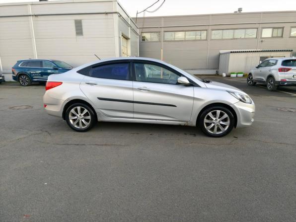 Hyundai Solaris I с пробегом 2011 года, цена 589 000 рублей, 209558 км, седан, Автокод Объявления