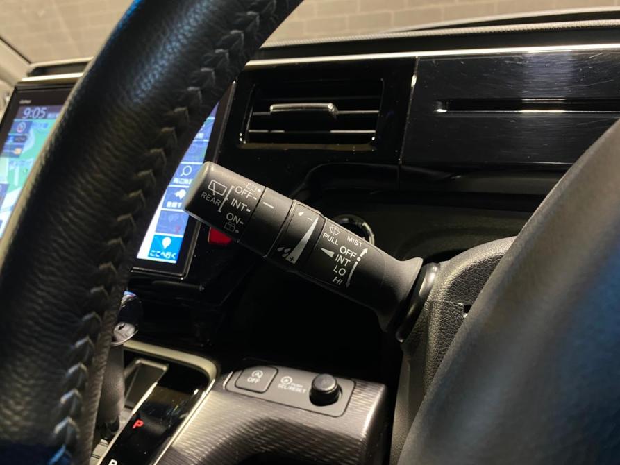 Honda Stepwgn V Рестайлинг Челябинск  - изображение 20
