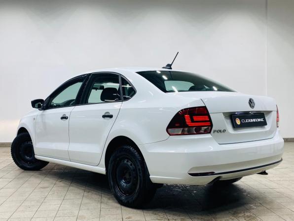 Volkswagen Polo V Рестайлинг с пробегом 2020 года, цена 1 199 000 рублей, 130000 км, седан, Автокод Объявления