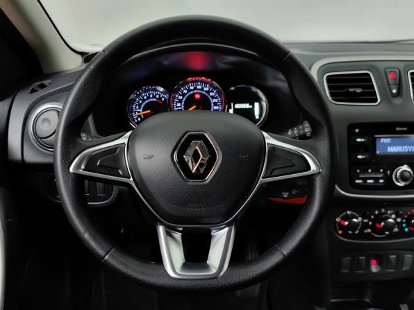 Renault Sandero II Рестайлинг с пробегом 2020 года, цена 881 000 рублей, 183364 км, хэтчбек, Автокод Объявления