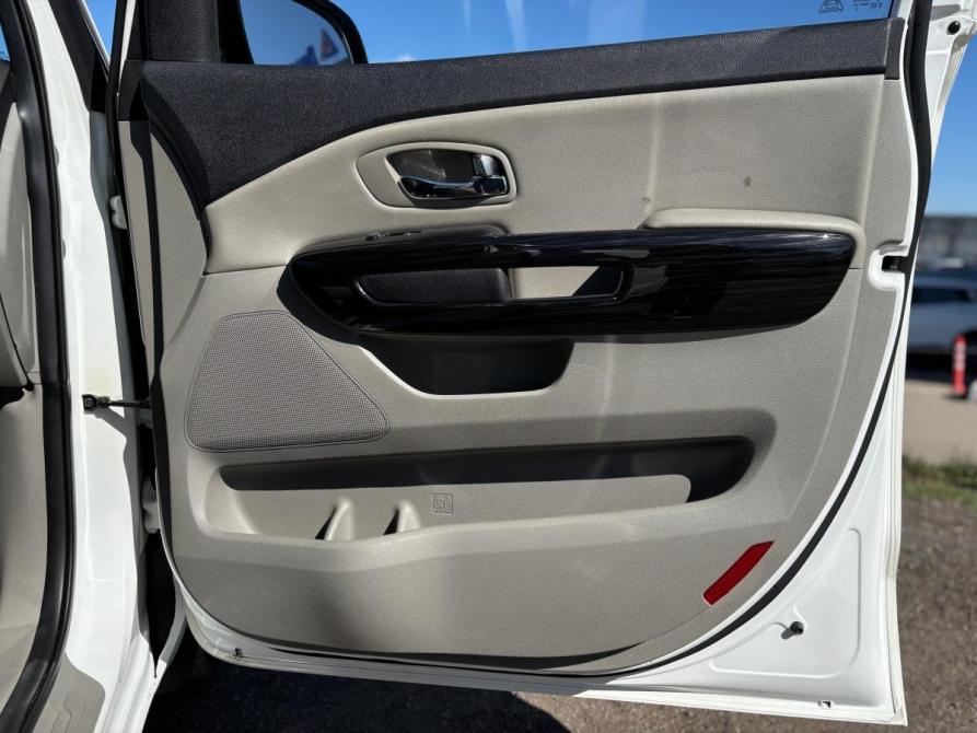 Kia Carnival III Набережные Челны  - изображение 36