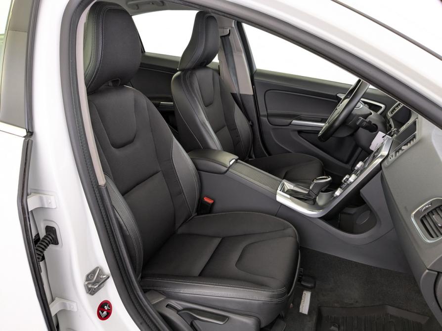 Volvo S60 II Рестайлинг Москва  - изображение 23