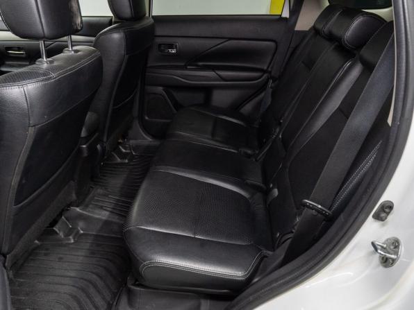 Mitsubishi Outlander III с пробегом 2012 года, цена 1 599 000 рублей, 187669 км, внедорожник, Автокод Объявления